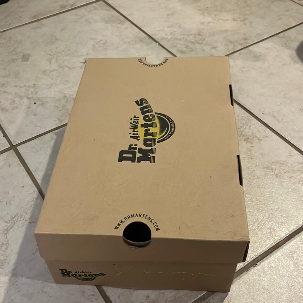 Women Black Dr Martens